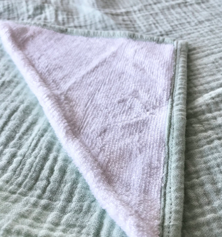 Couverture d'allaitement mousseline