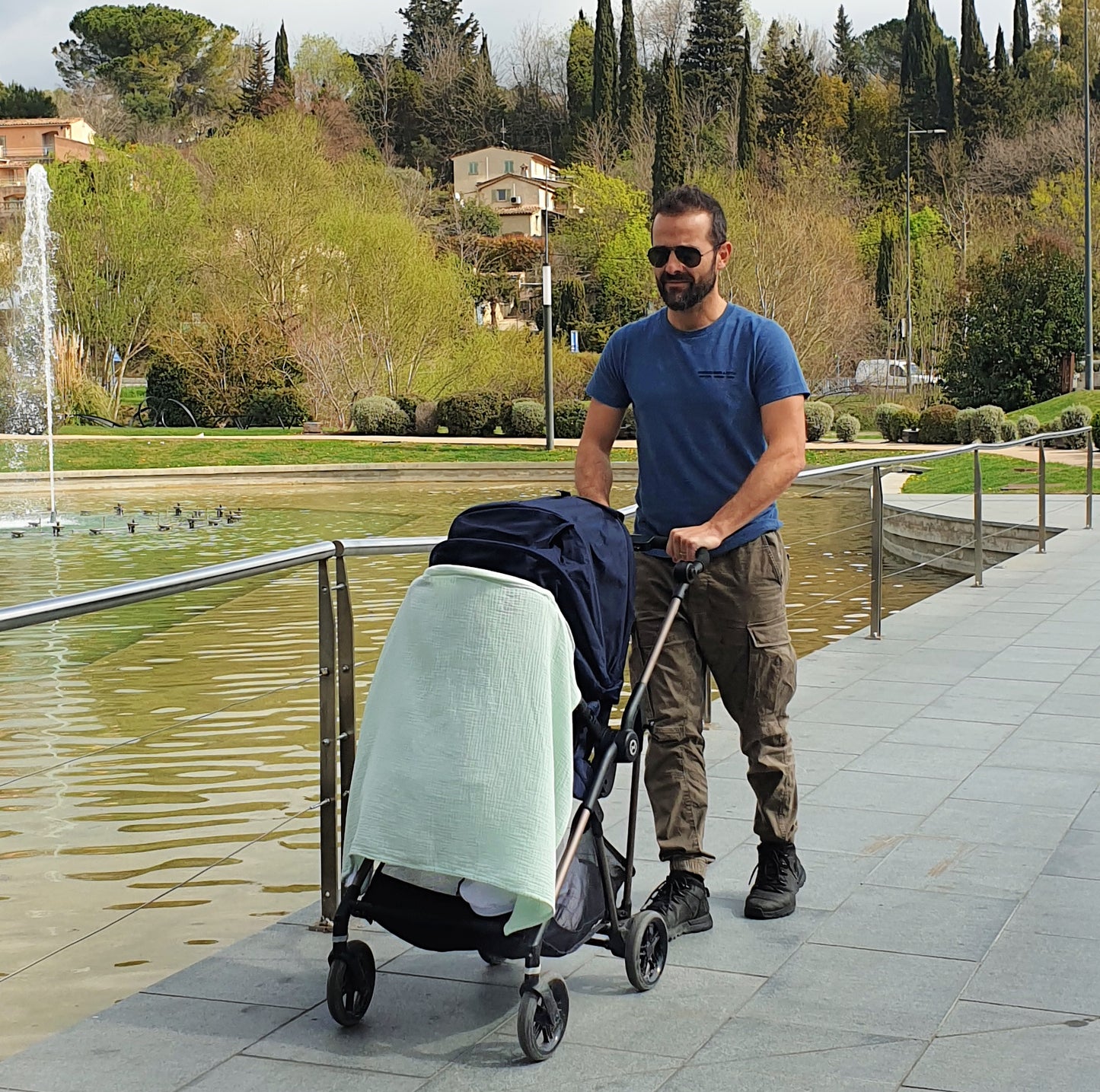 Cape d'allaitement mousseline